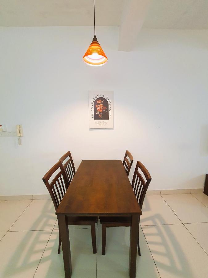 De Centrum By Jom La Homestay, Bangi