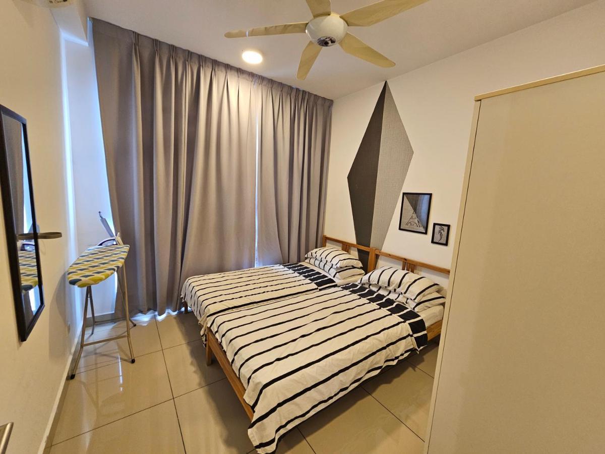 De Centrum By Jom La Homestay, Bangi Apartemen